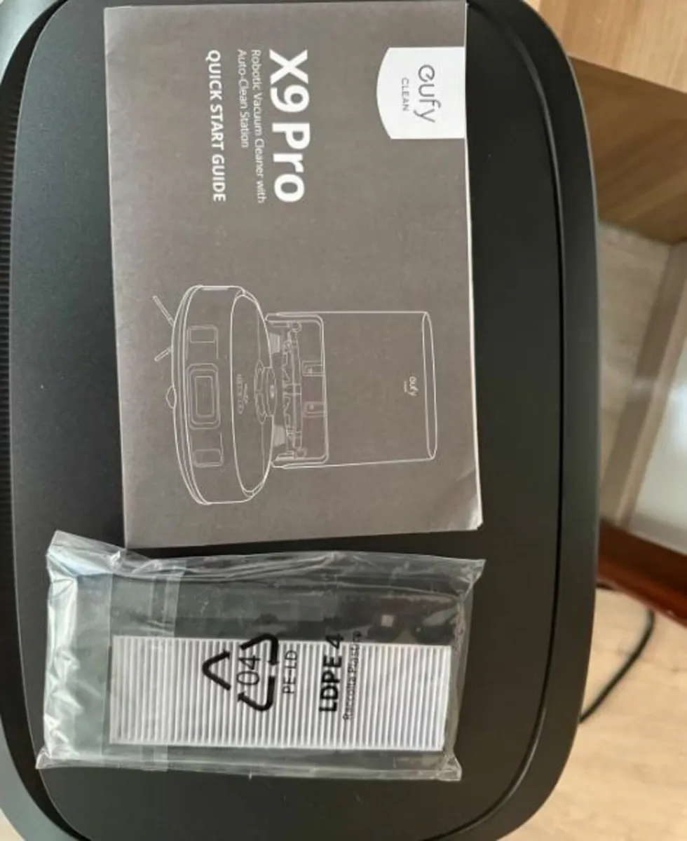 Eufy Clean X9 Pro - like new - Image 3