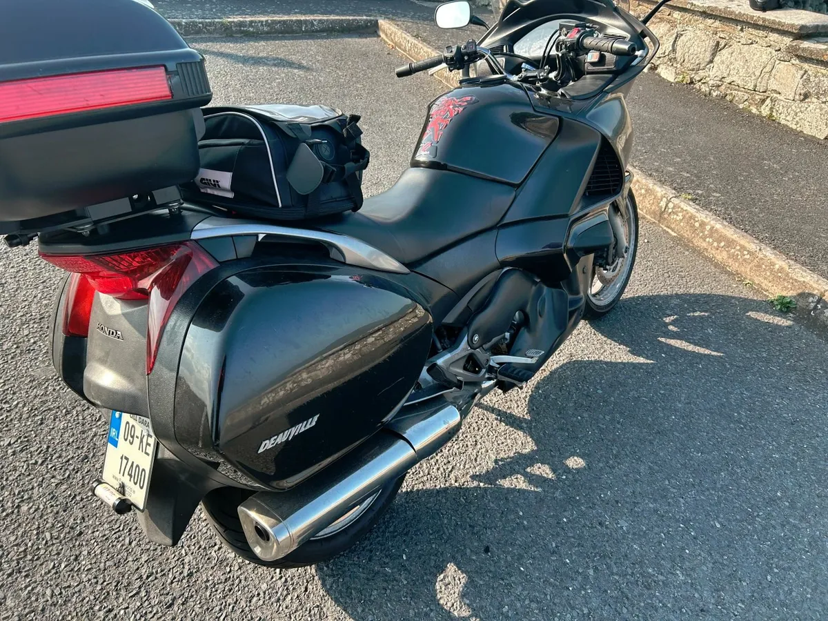 Honda NT 700 Deauville 2009 - Image 3