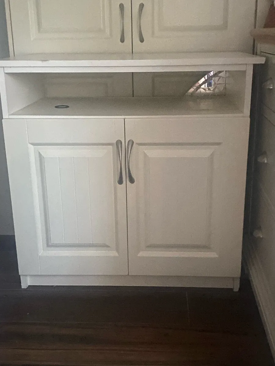 Bedroom or sitting room unit