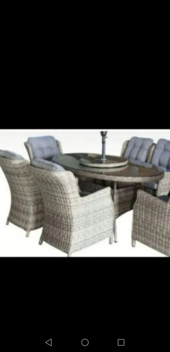 REDUCED TO CLEAR - Brand New 6 Seater Rattan Set - Image 2