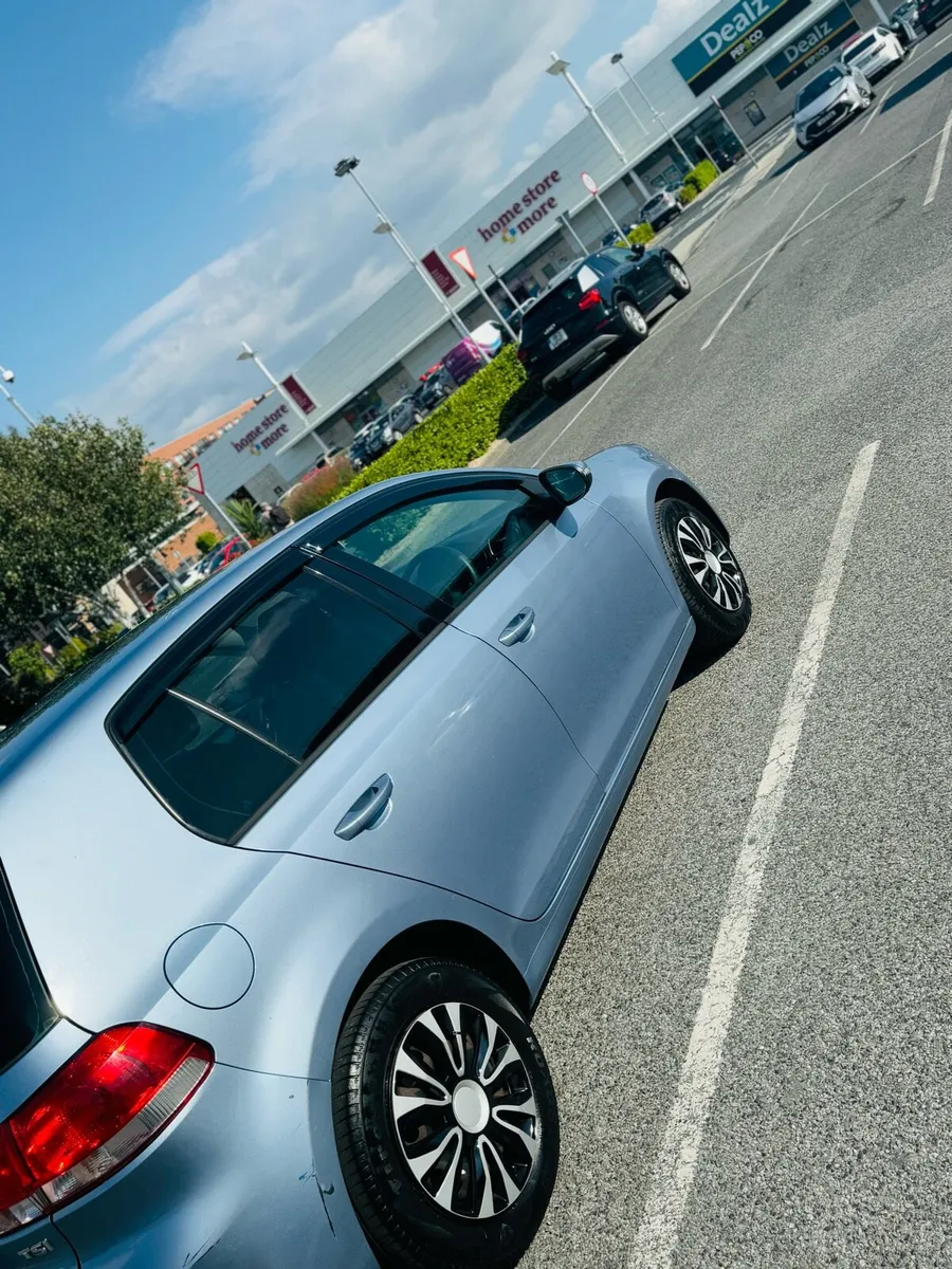 VOLkswagen Golf 1.2 Liter - Image 1