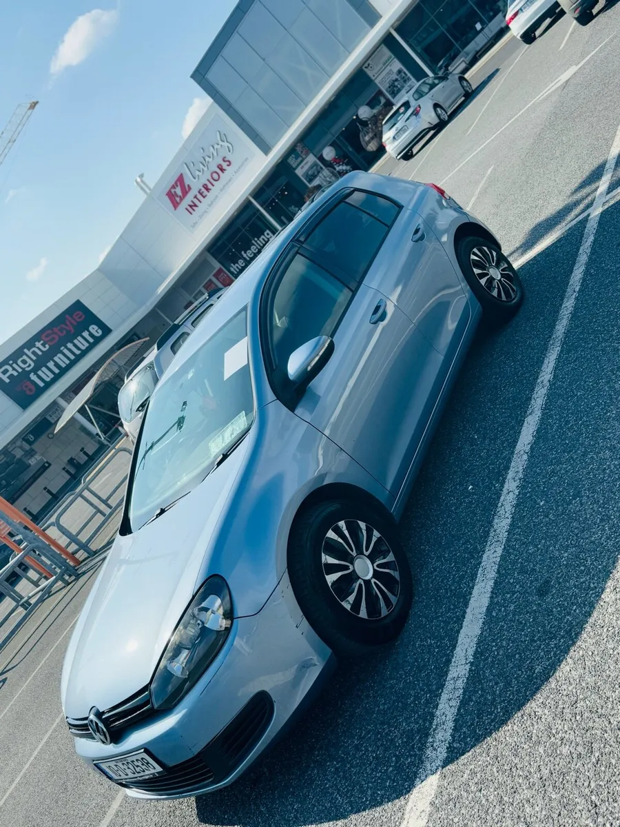 VOLkswagen Golf 1.2 Liter - Image 3