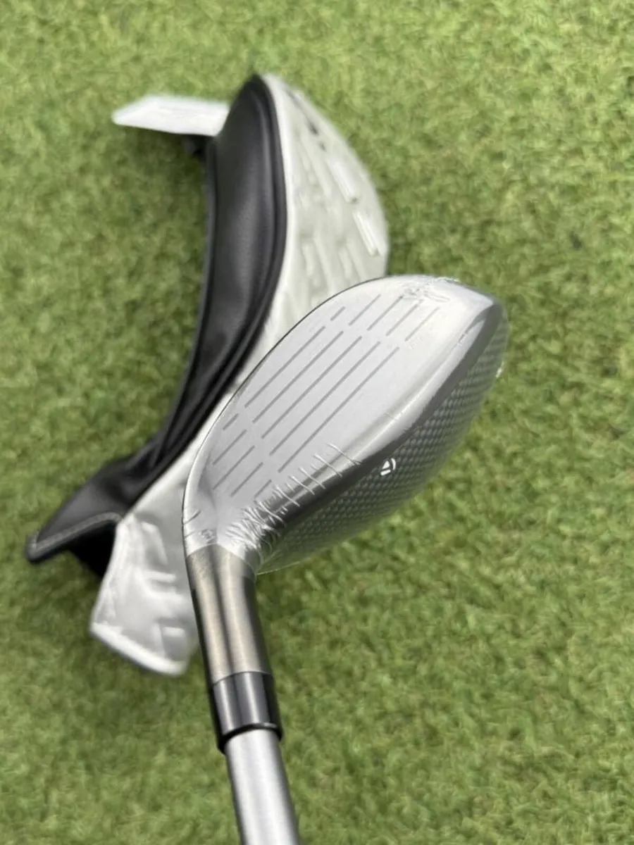 NEW TAYLORMADE Qi35 MAX HYBRID / #4 23° / REGULAR - Image 3