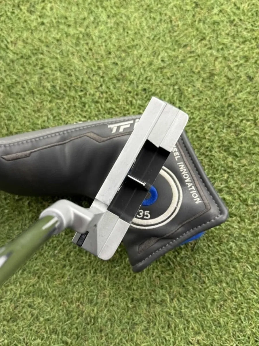 CLEVELAND TFI 1.0 2135 PUTTER / 34″ - Image 4