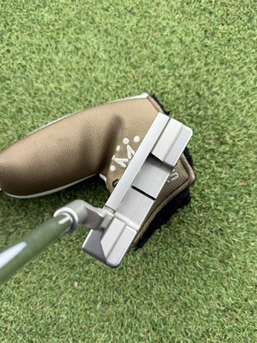 SCOTTY CAMERON CAMERON AND CROWN NEWPORT 2 PUTTER - Image 4