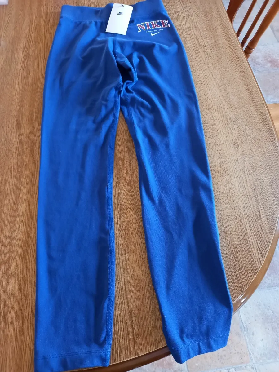 New-Nike Leggings - Image 2