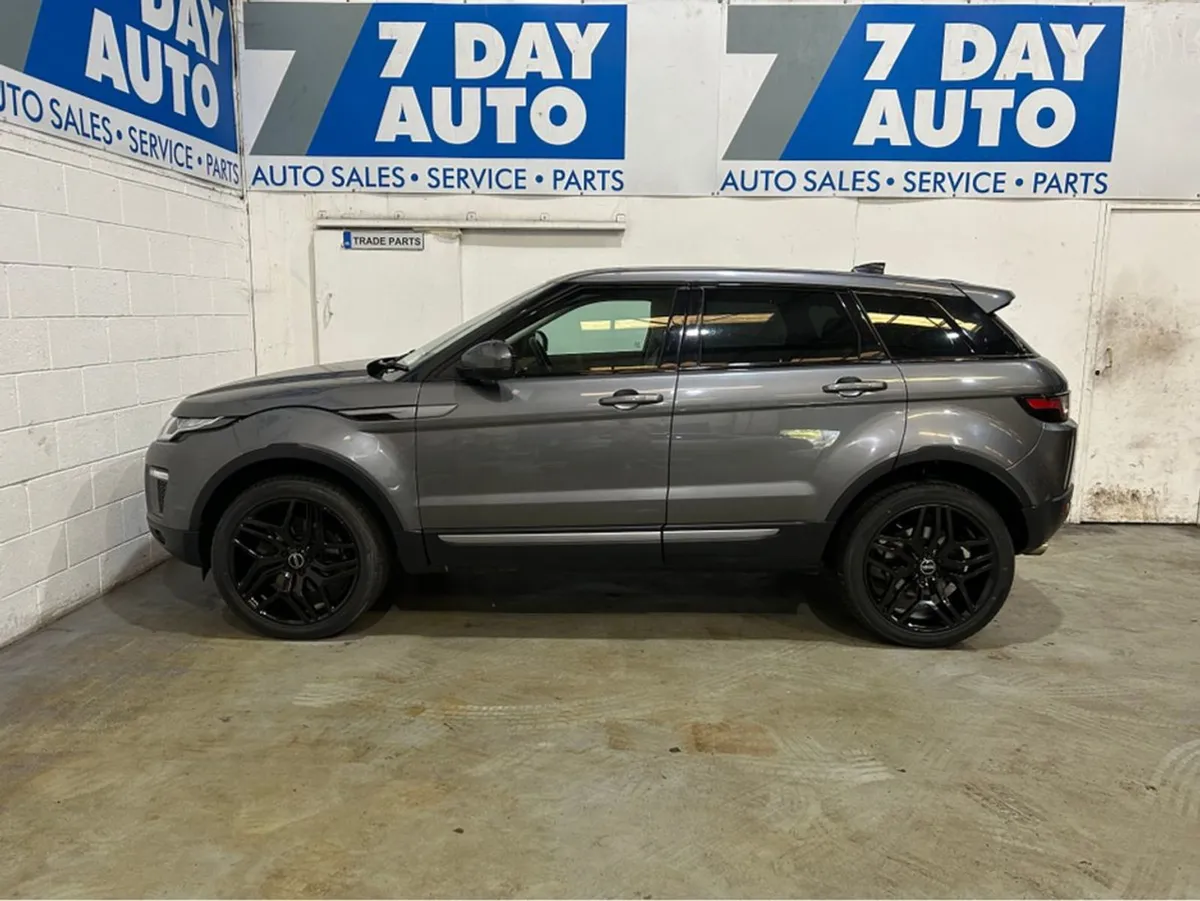 Land Rover Range Rover Evoque Evoque TD4 SE 5DR - Image 4