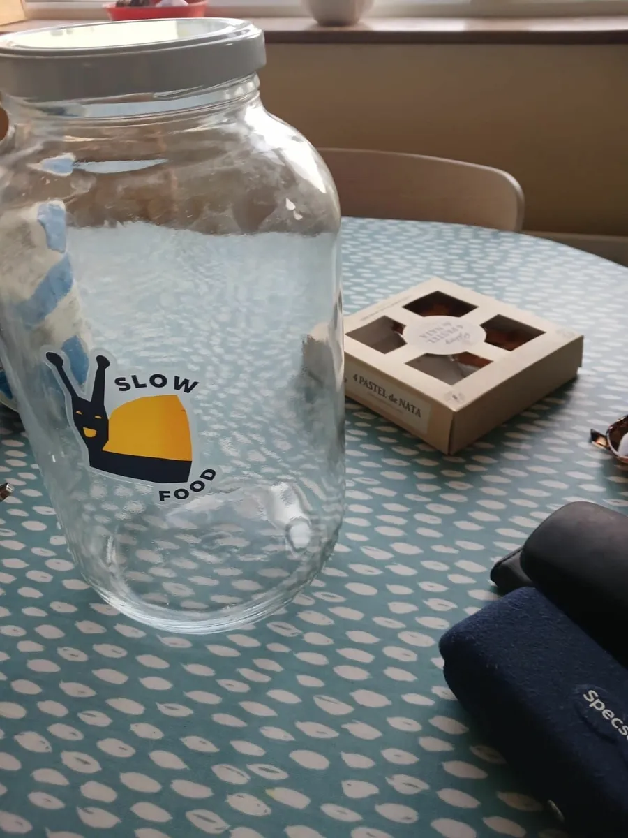 Jar & bottles - Image 1