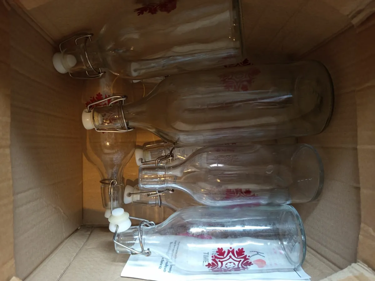 Jar & bottles - Image 2