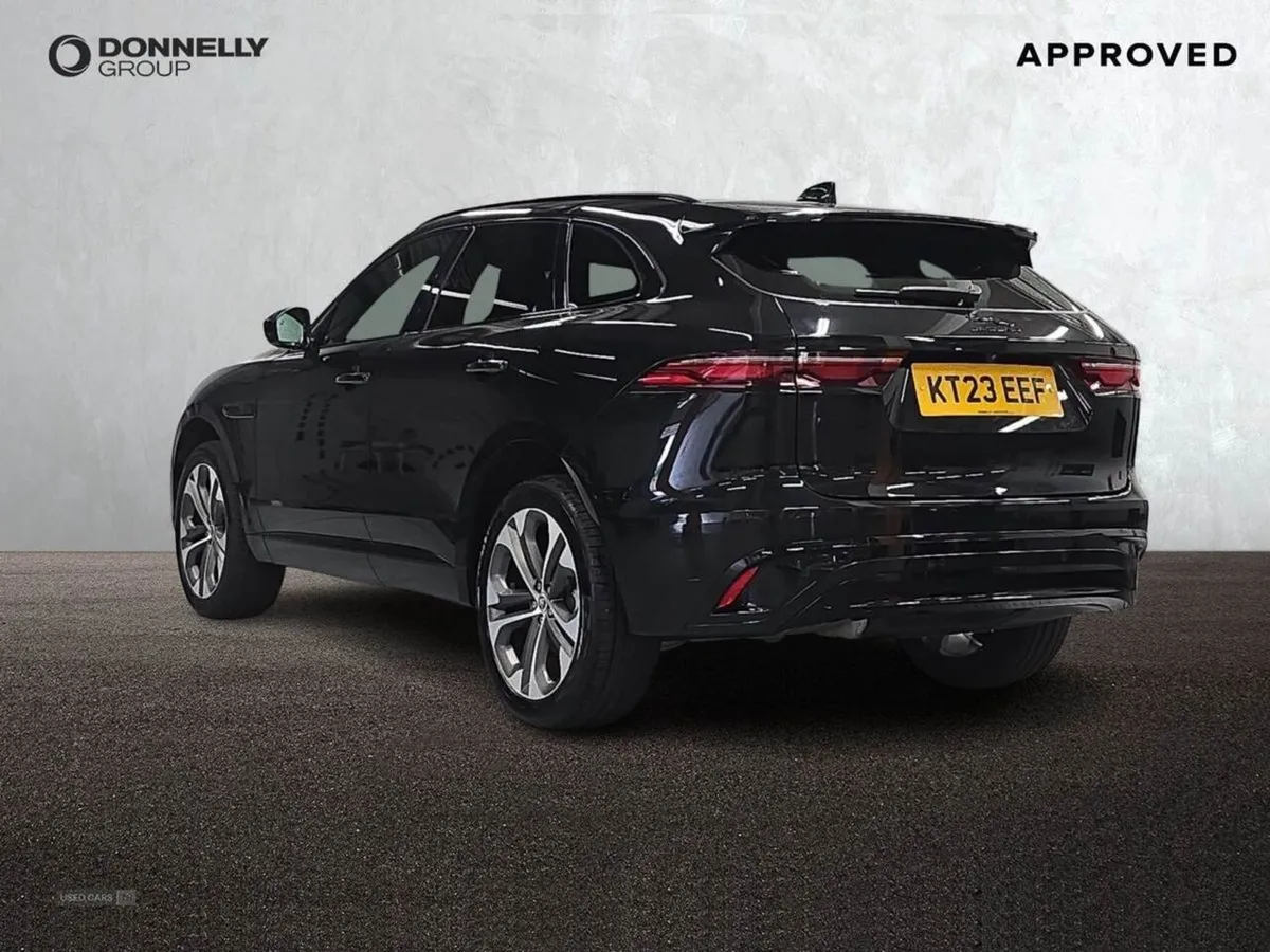 Jaguar F- PACE 2.0 D200 R-dynamic HSE Black 5dr A - Image 2