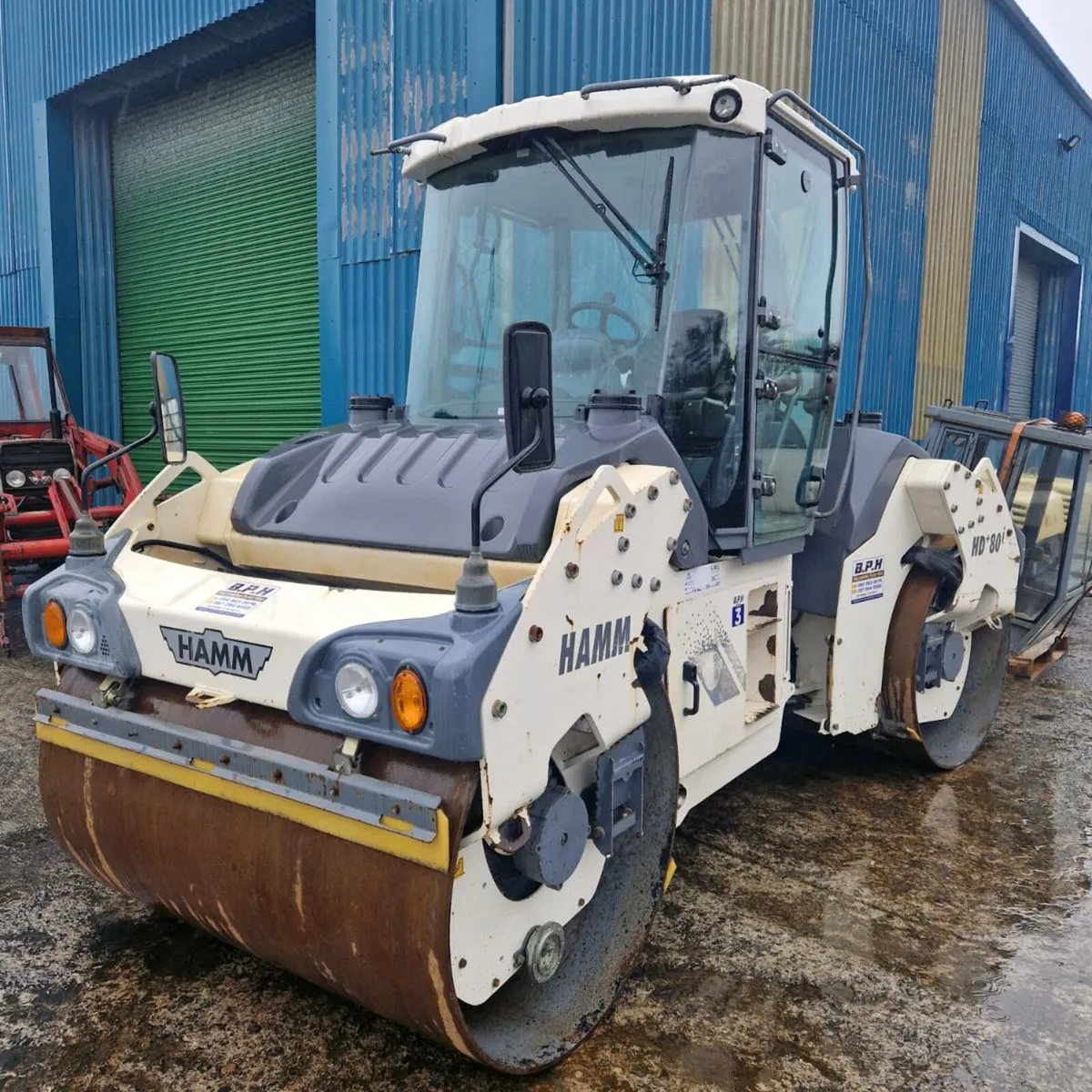 Hamm HD80 tandam roller for sale low hours - Image 3