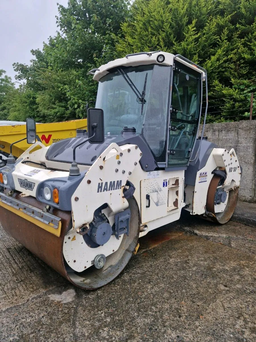 Hamm HD80 tandam roller for sale low hours - Image 4