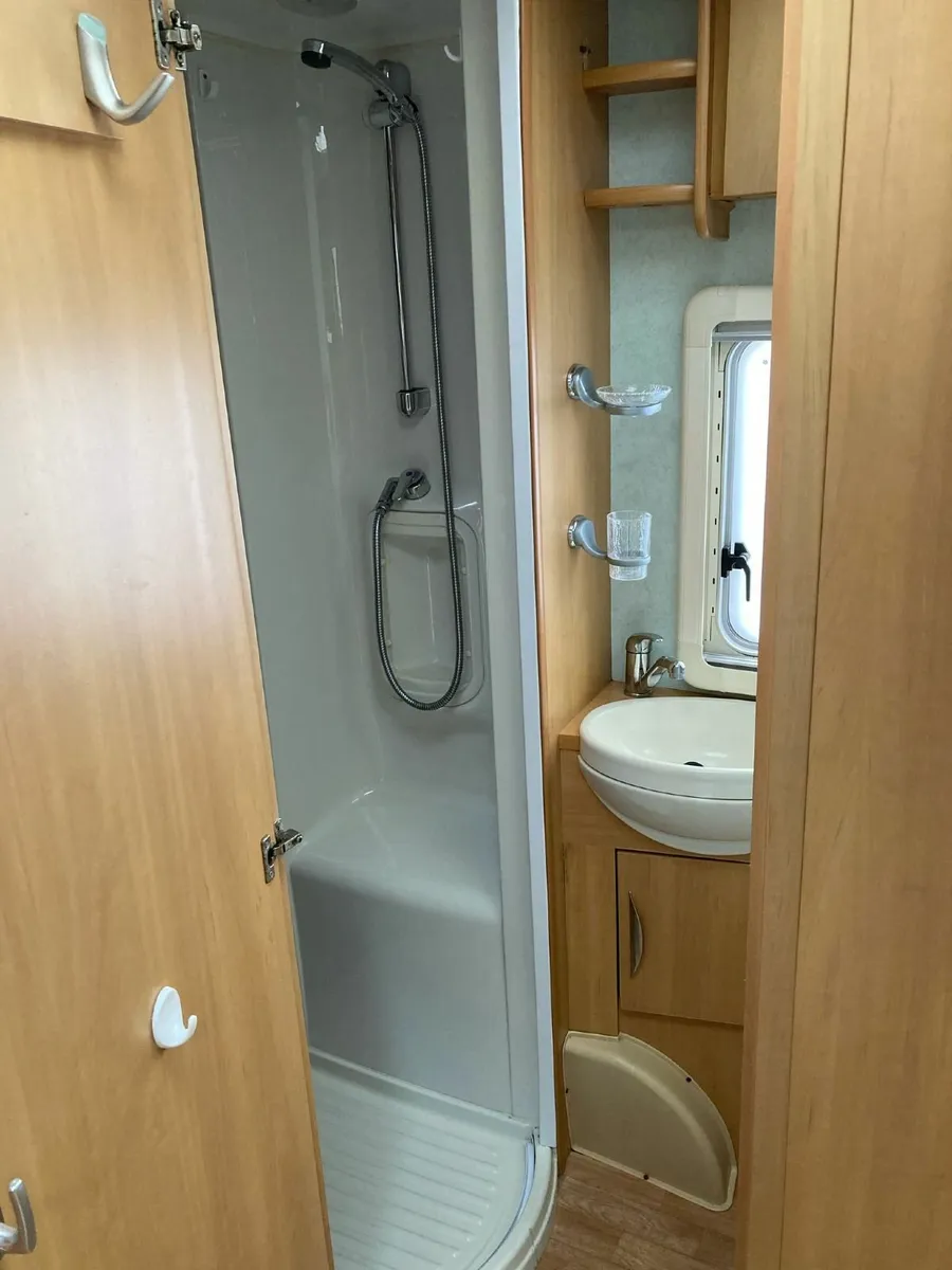 Swift conqueror 650 lux - Image 3