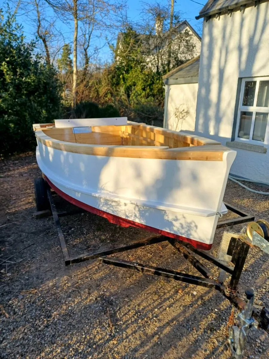 17 foot Wooden Flat bottom Skiff - Image 2