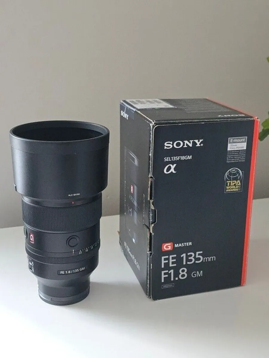Sony FE 135mm f/1.8 GM - Image 1