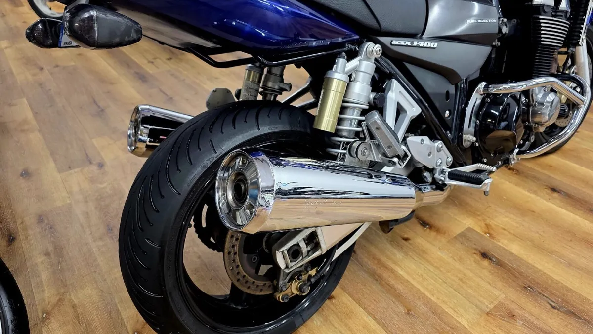 Suzuki gsx 1400 nationwide delivery - Image 2