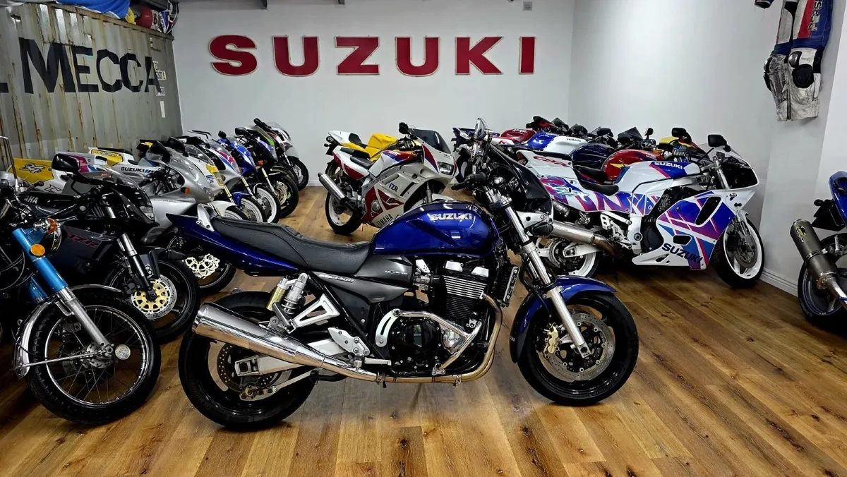 Suzuki gsx 1400 nationwide delivery - Image 1