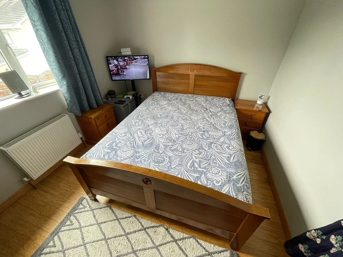 king size bed - Image 2