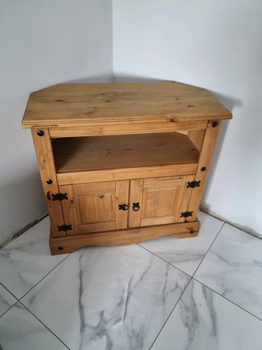 Corner Tv stand - Image 3