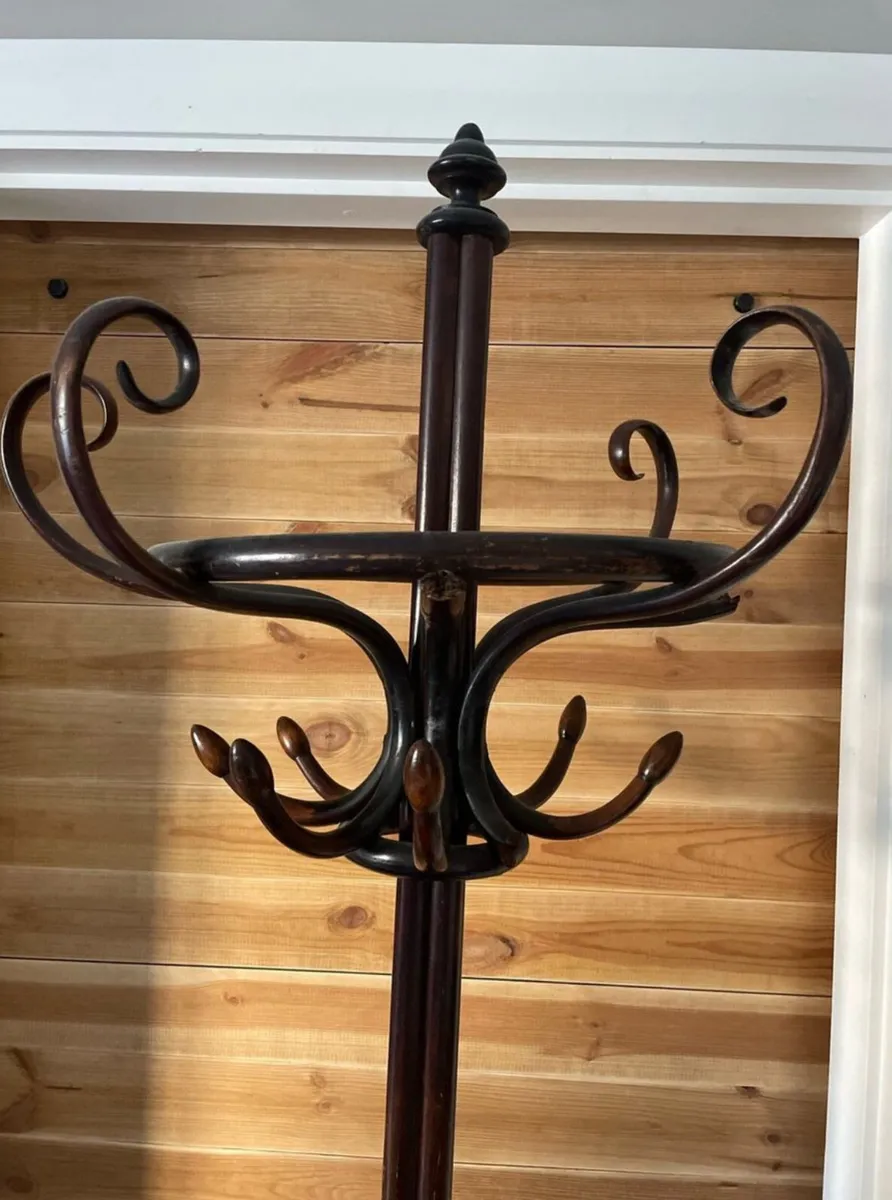 Vintage coat hanger - Image 1