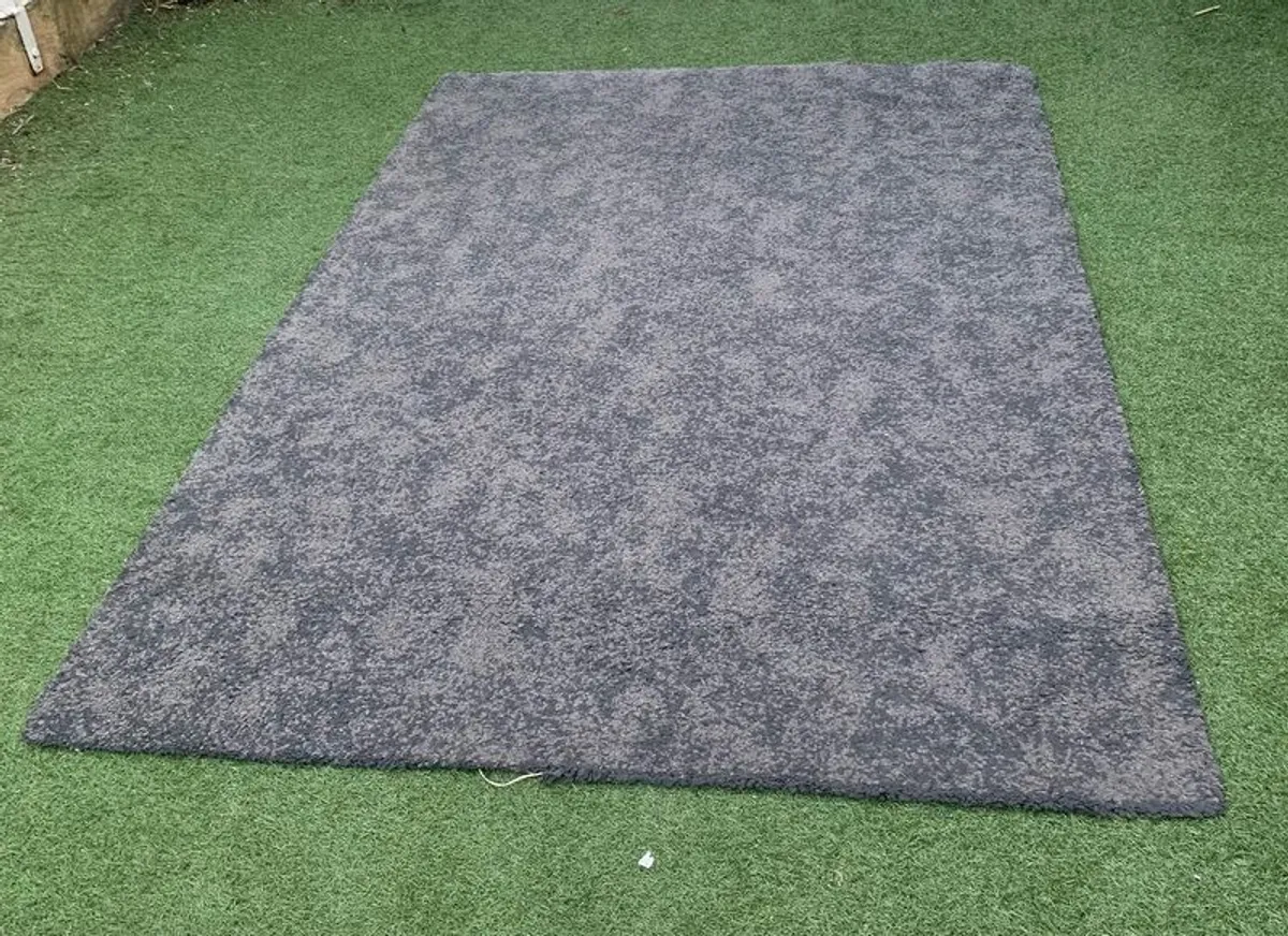 Rug - Image 2