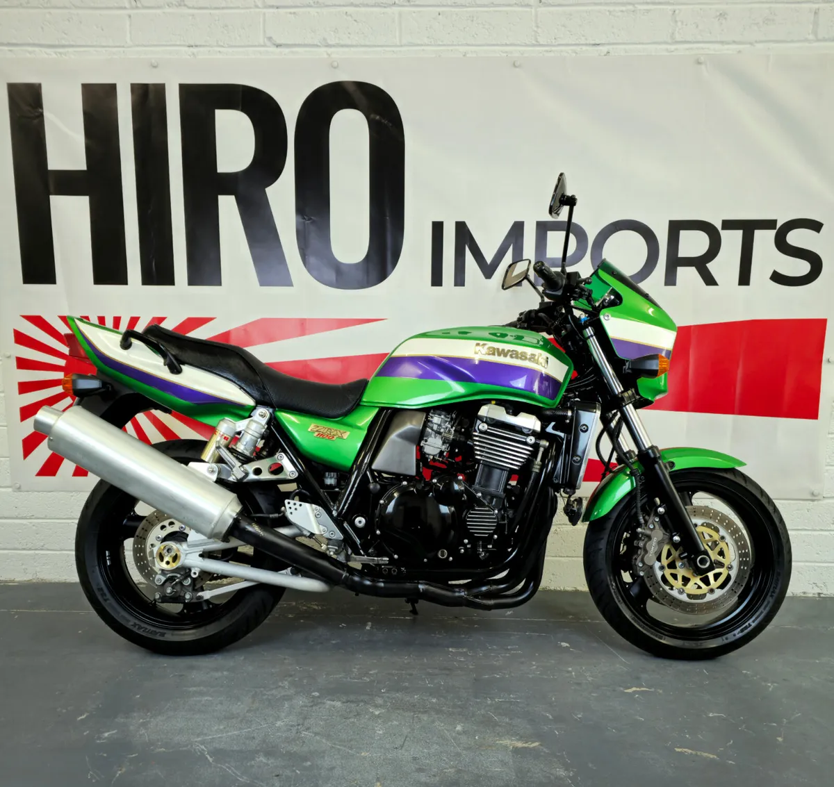 Kawasaki ZRX1100R - Image 1