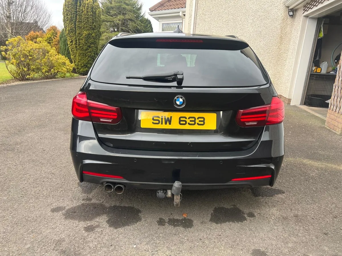 BMW 3-Series 2017 - Image 2