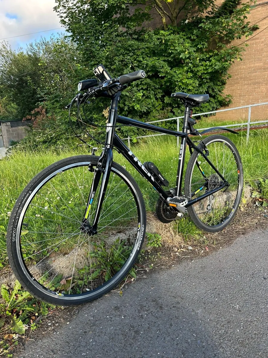 Amazing bike - Trek hybrid - fully equipped - Image 2