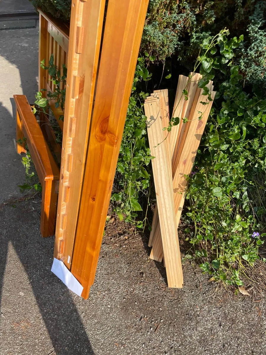 Single bed frame wooden - Image 3