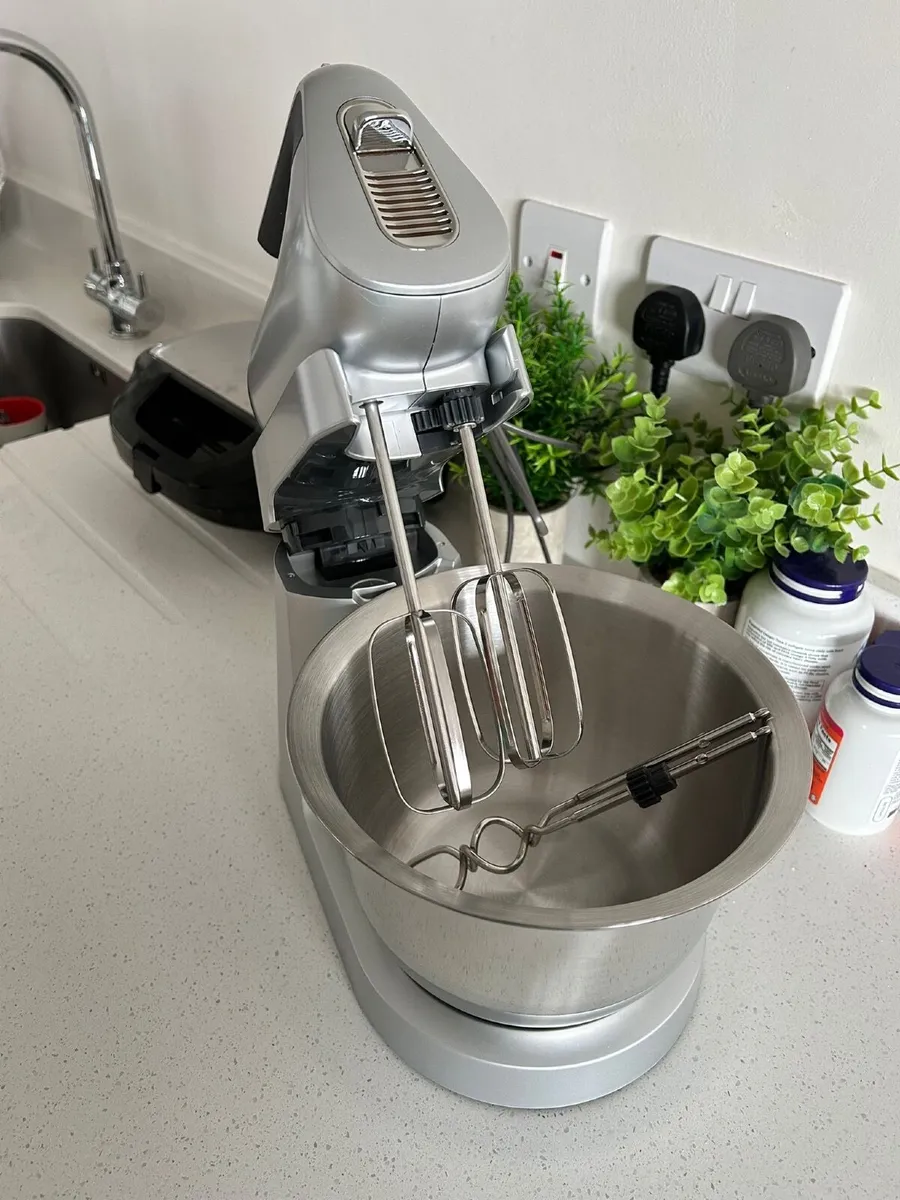Kenwood Stand Mixer – Excellent Condition! - Image 2