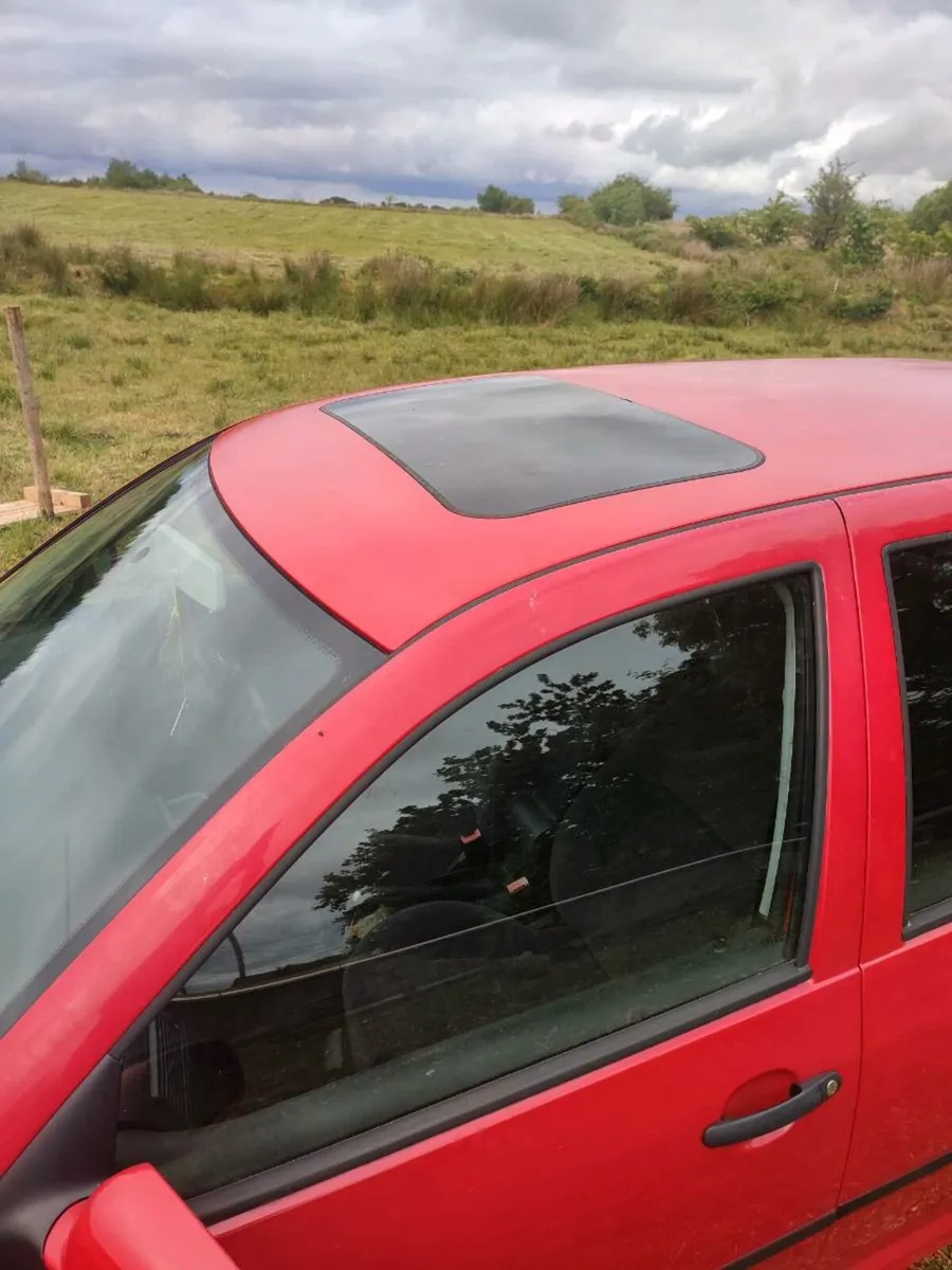 VW Golf Mk 4 - Image 2