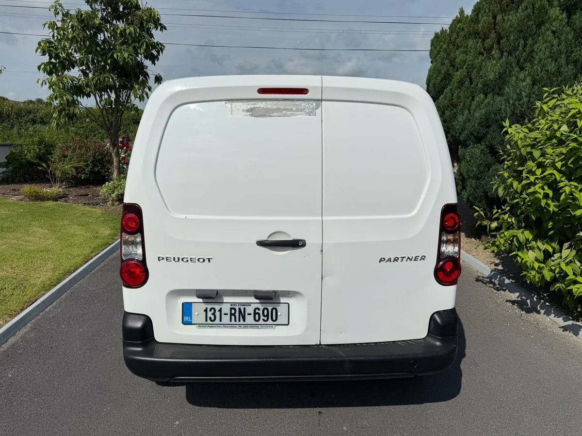2013 Peugeot partner van - Image 2