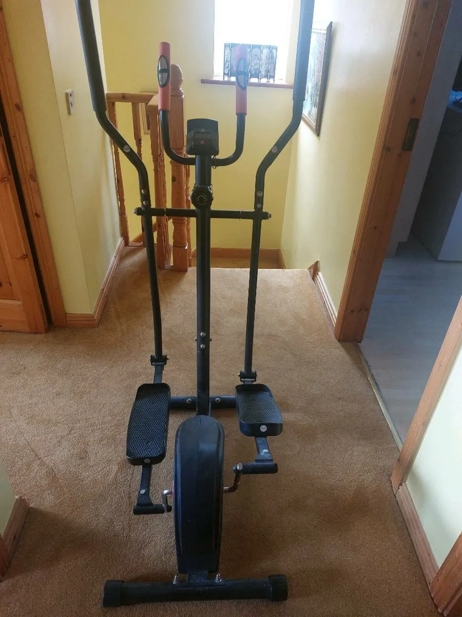 Crosstrainer - Image 3