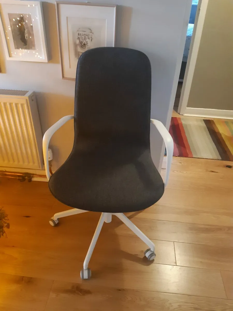 Home Office Swivel Chair - Image 1