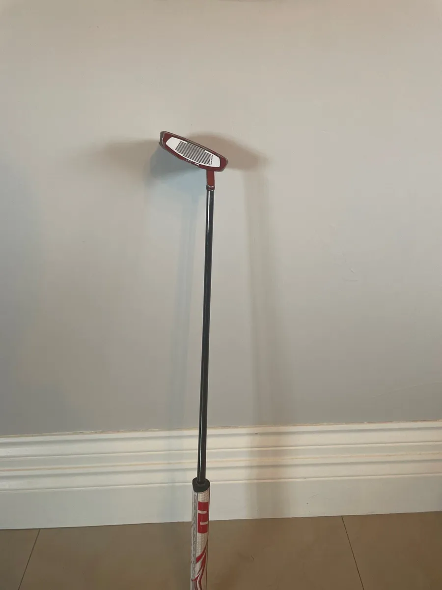 Left handed Taylormades Spider x putter - Image 3