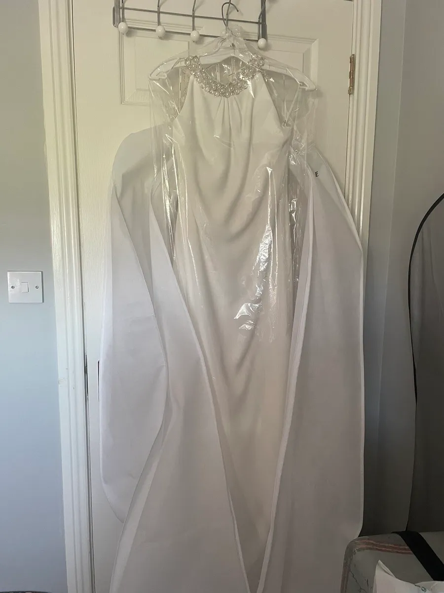 Wedding Dress NEW - Image 3