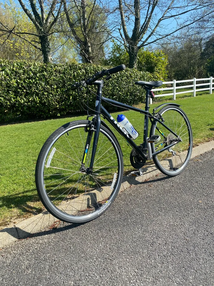 TREK Hybrid - Image 4