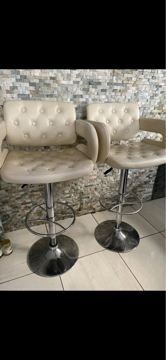 Kitchen Bar Stools - Image 1