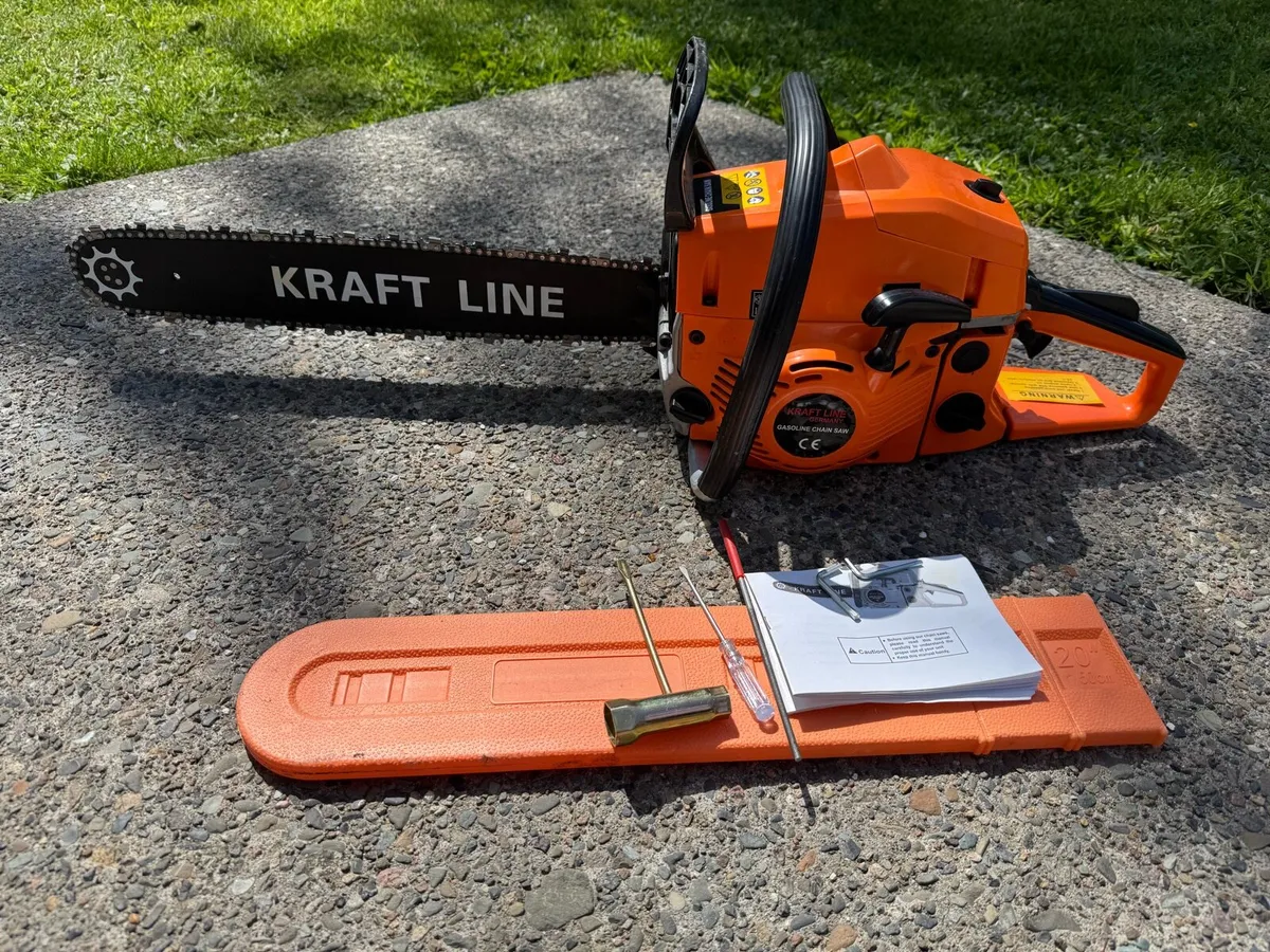 Chainsaw - Image 1