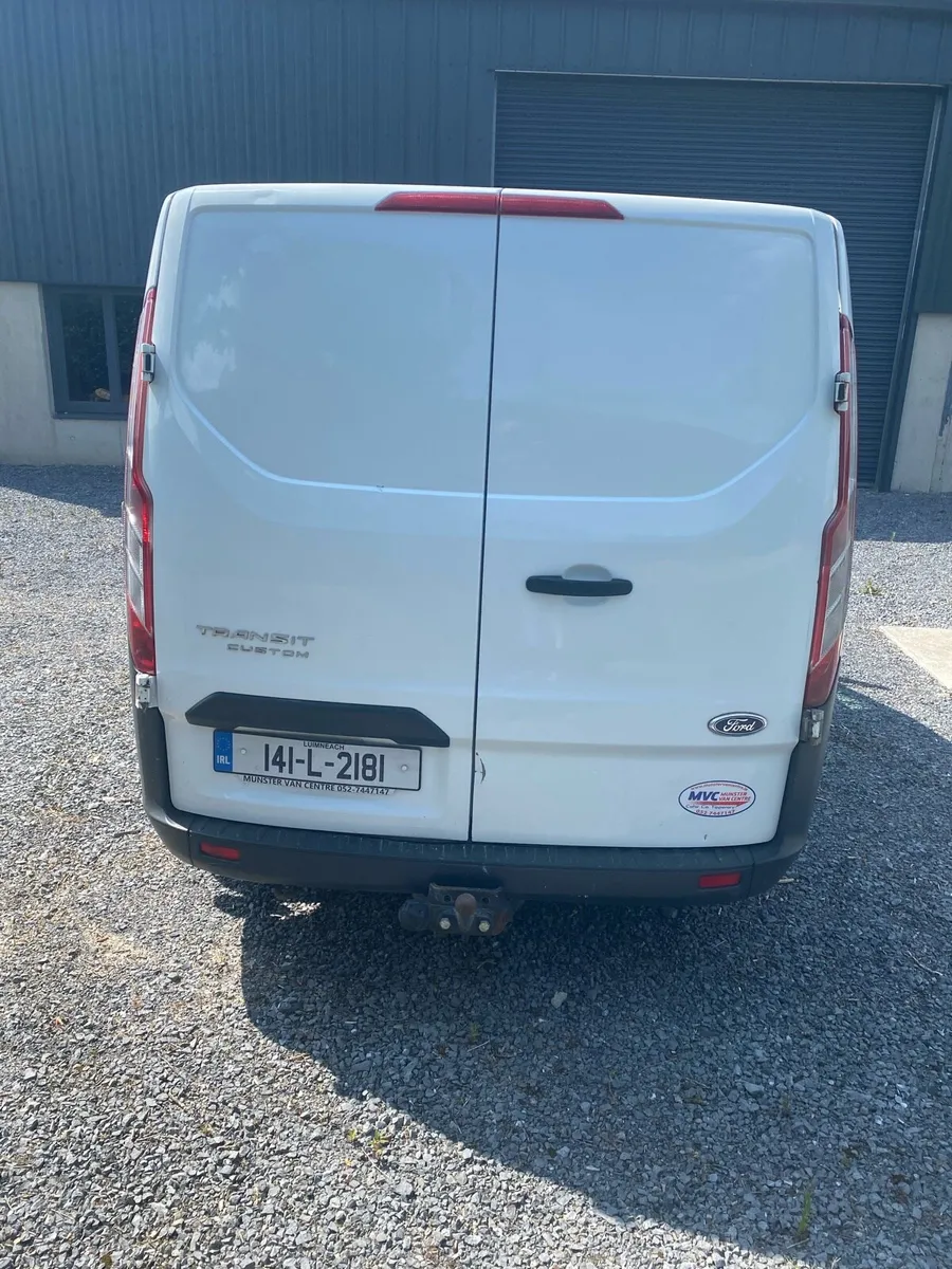 Ford Transit - Image 4