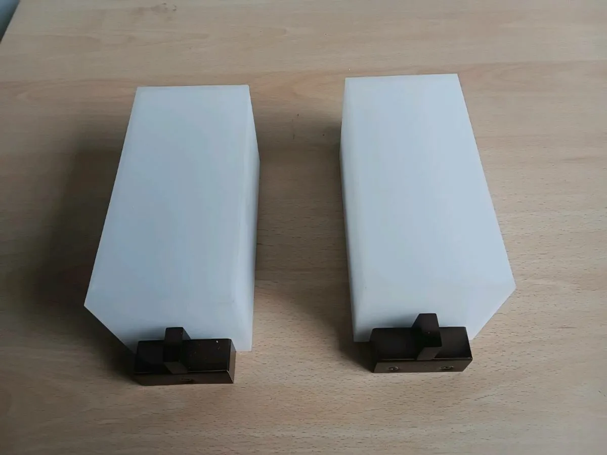 Chelsom Wall Lamp x2 - Image 4