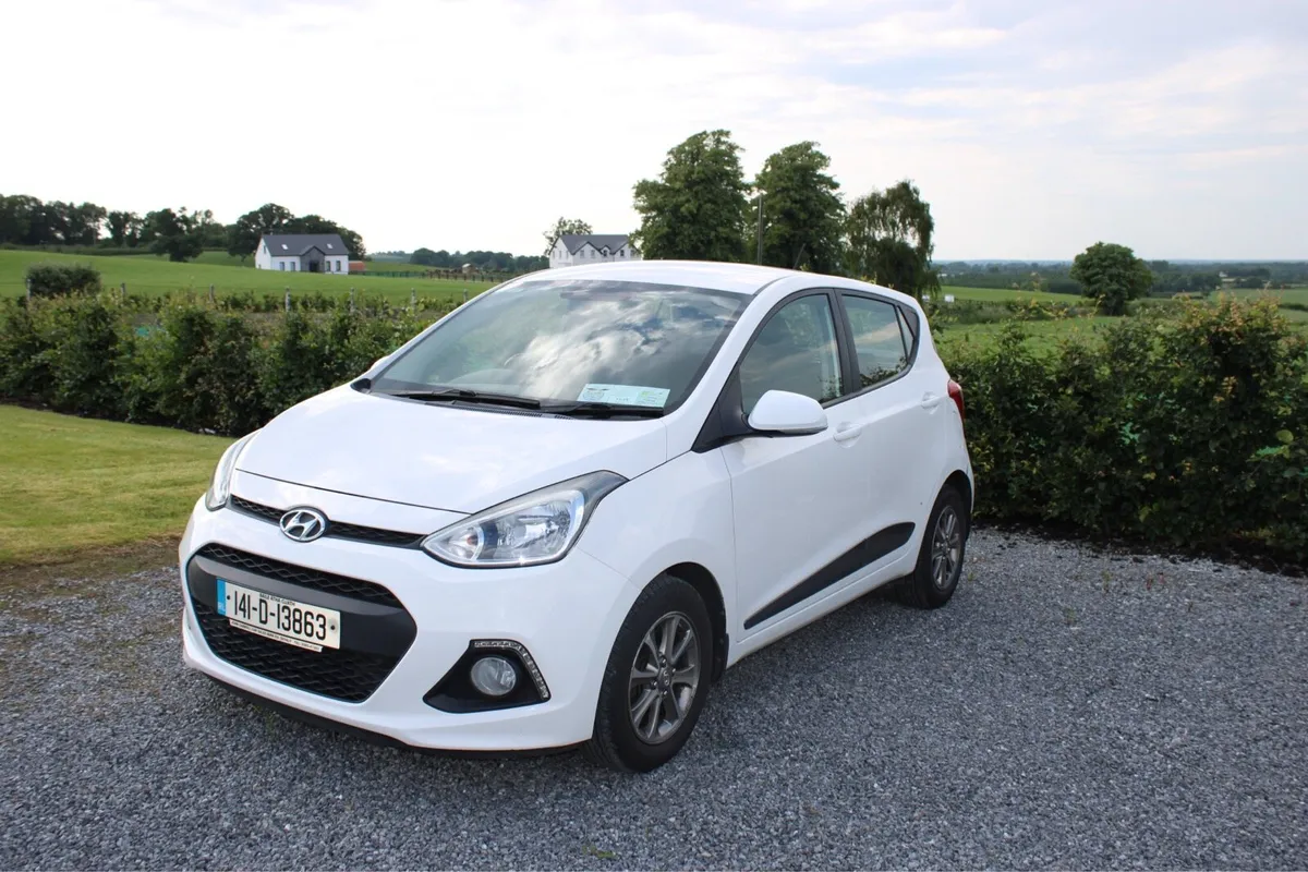 Hyundai i10 Deluxe Model 2014, 1.0L Petrol - Image 1