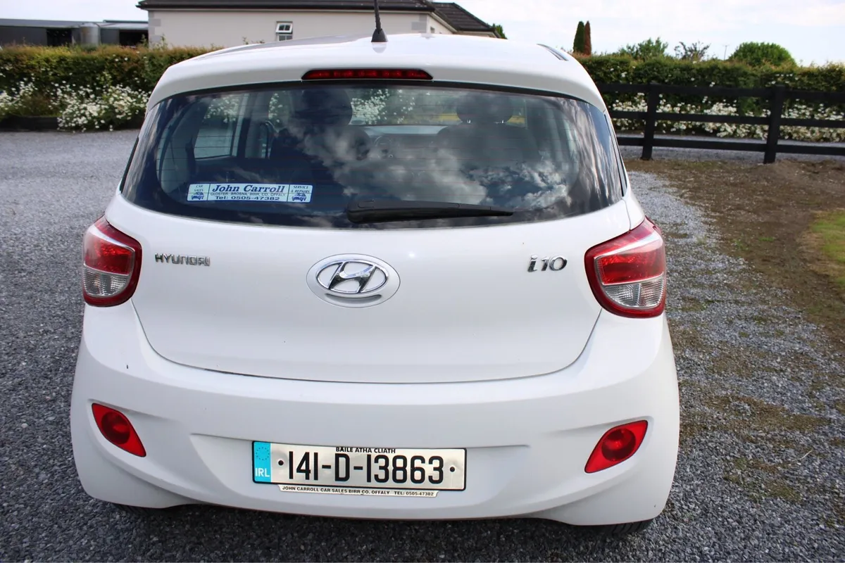 Hyundai i10 Deluxe Model 2014, 1.0L Petrol - Image 4