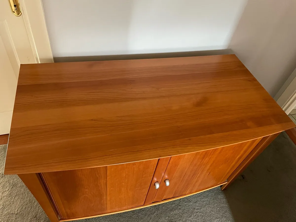Cabinet - Image 2