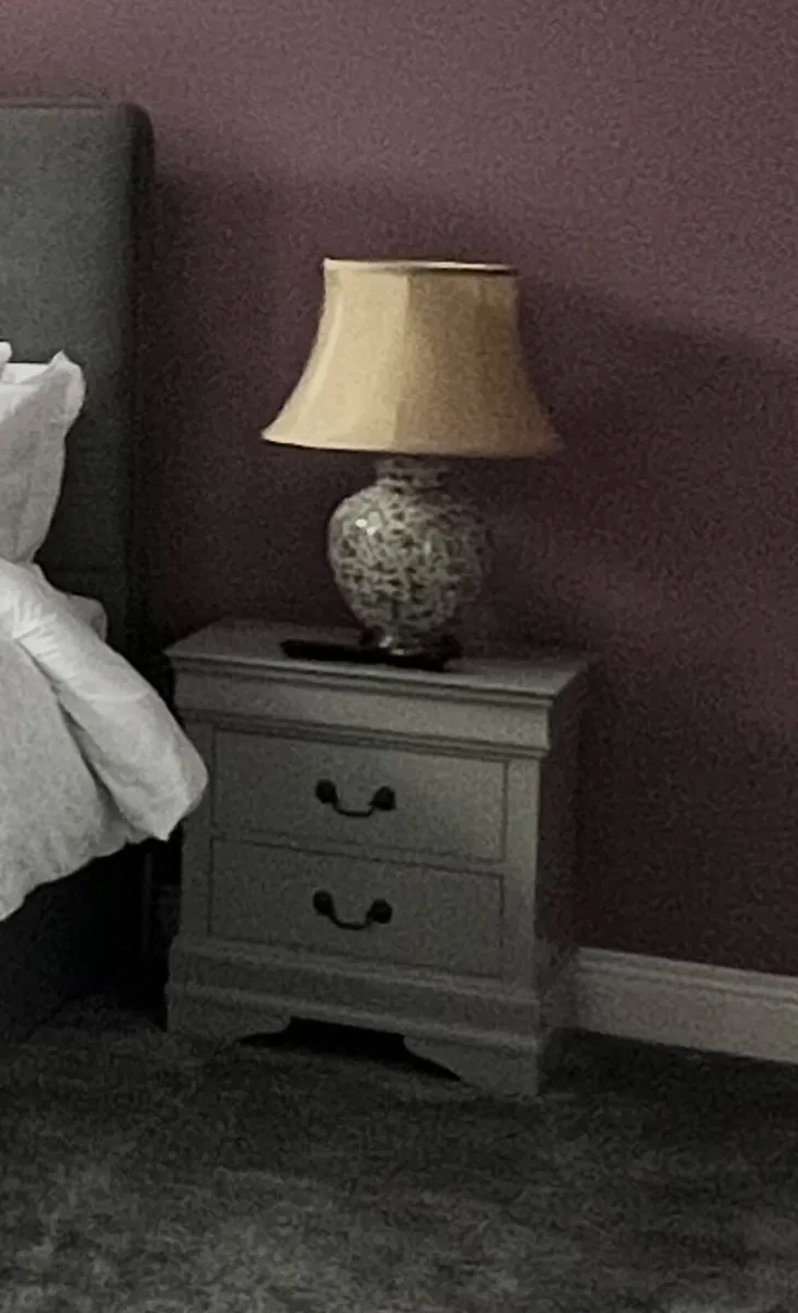 Three Bedside Lockers - Image 2