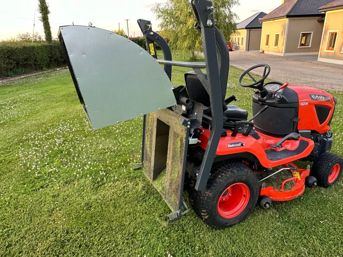 Kubota G231 Low Dump Mower - Image 4