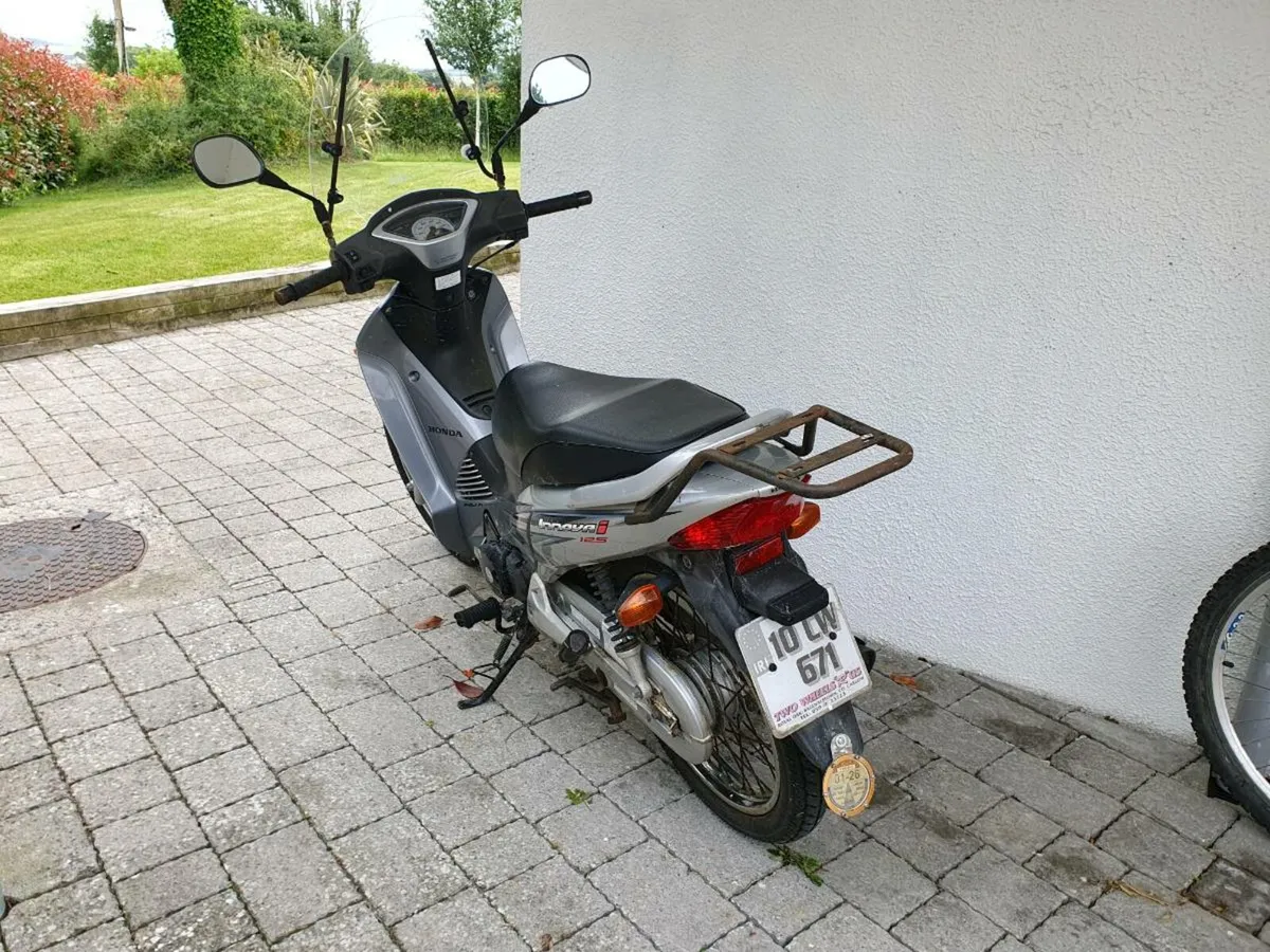 2010 Honda Innova 125 - Image 2