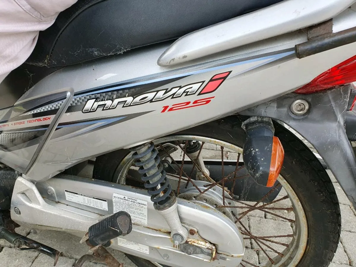 2010 Honda Innova 125 - Image 4