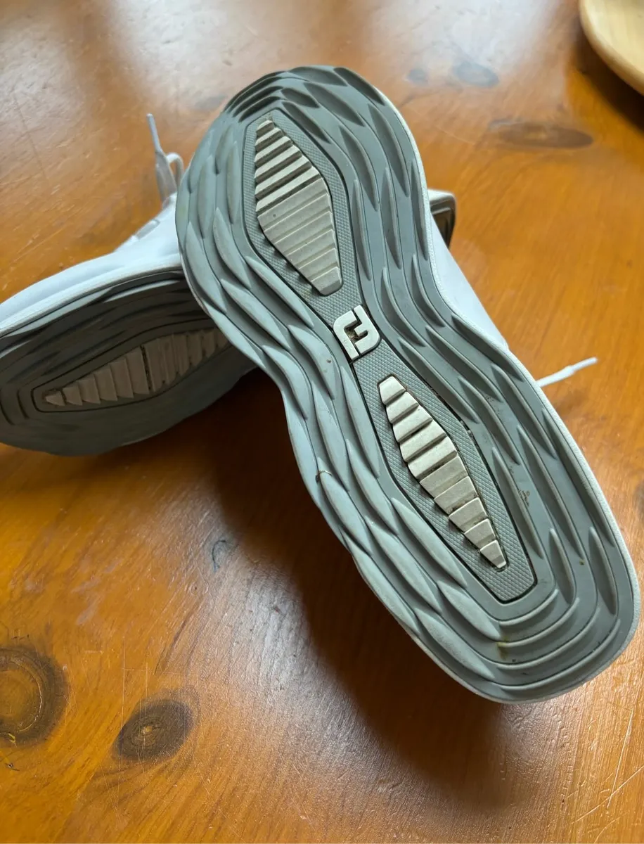 Golf Shoes - Image 2