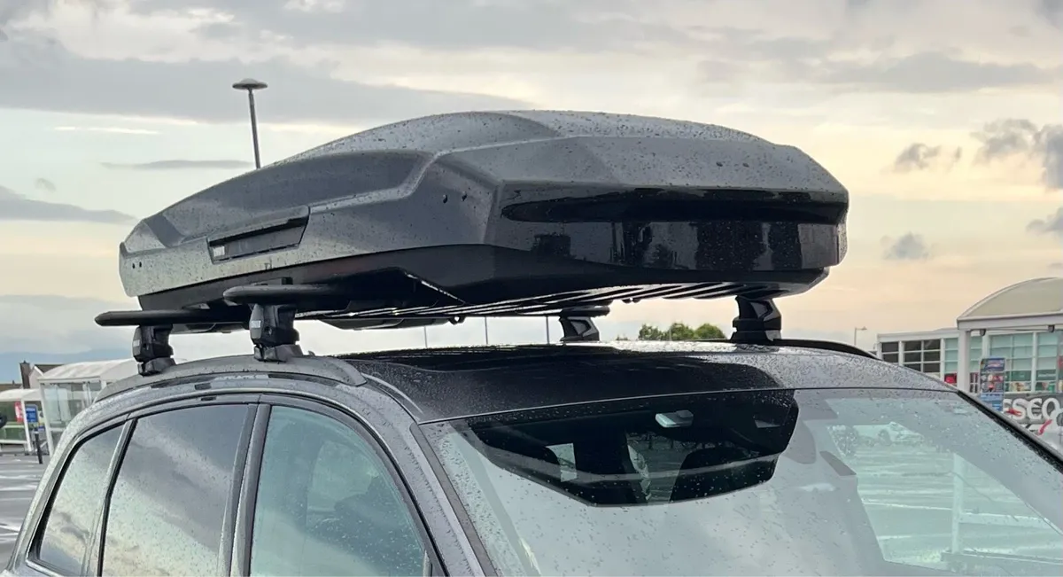 For Hire Louth - THULE Motion 3 XXL Roof Box - Image 3